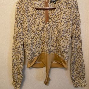 💐missguided nwot yellow/lavender bodysuit